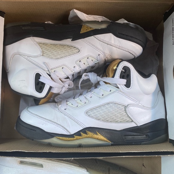 Air Jordan 5 Metallic Gold - Picture 3 of 3